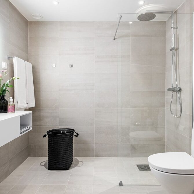 4I5Q0T7BFBV9DRU0 670x670