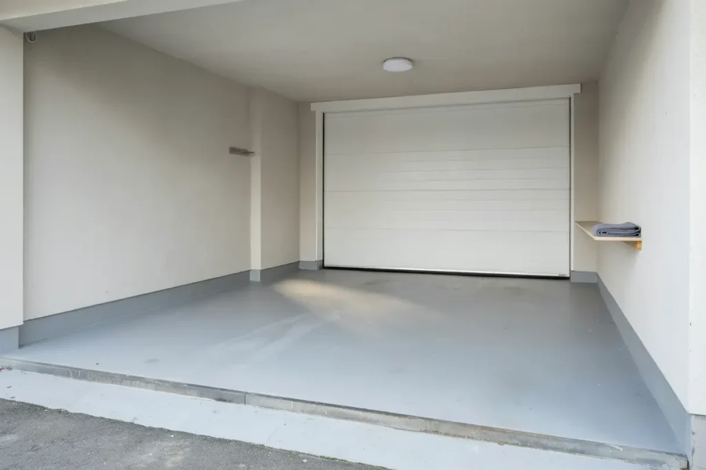t mning av vind k llare f rr d och garage i geneta s dert lje
